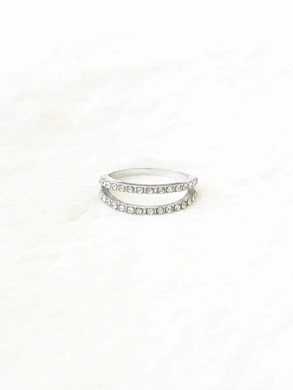 5/$15 🩷 MUST BUNDLE Silver Double-Row Crystal Stackable Ring - Women Jewelry